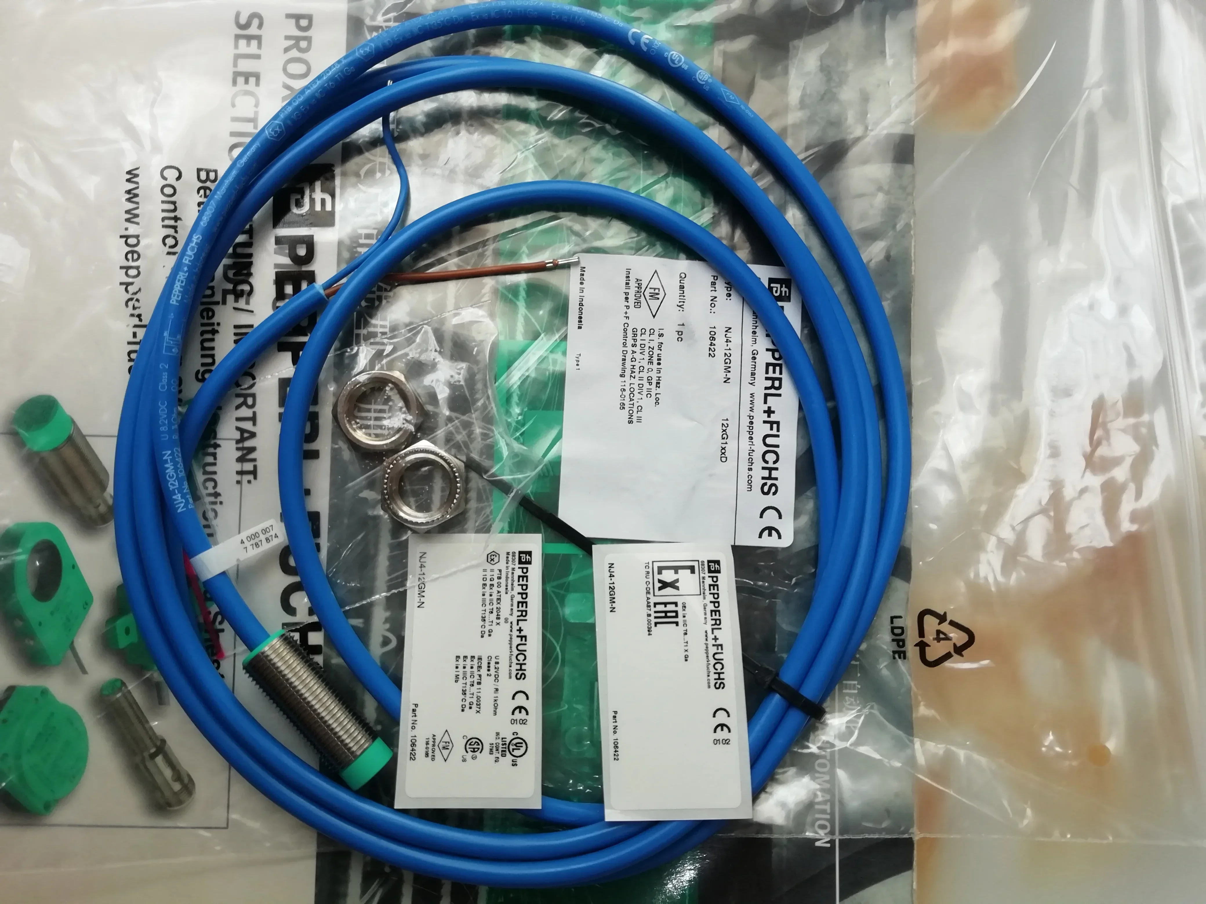 

P+F NJ4-12GM-N 100% новый, оригинальный и подлинный