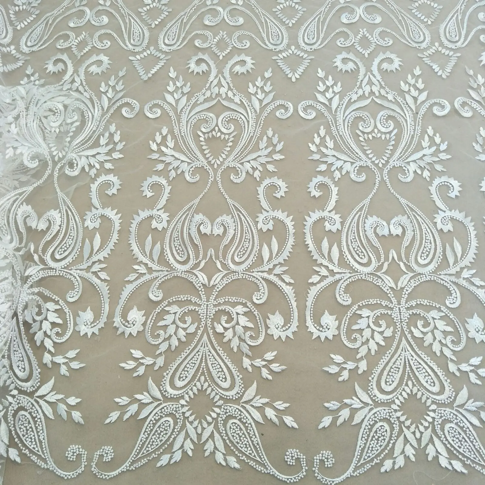 Fashion bridal lace wedding gown dress lace fabric 130cm width lace ivory fabric sell by yard