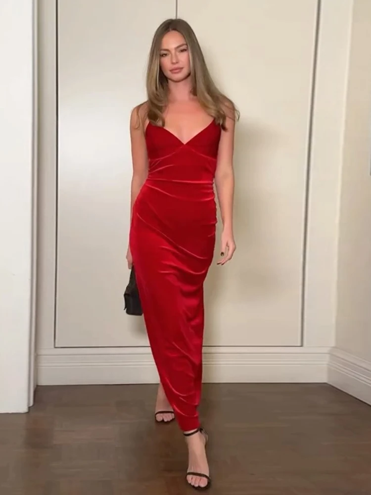 Verão 2025 novo vestido temperamento, sexy grande halter cetim temperamento vestido para mulher cw73844