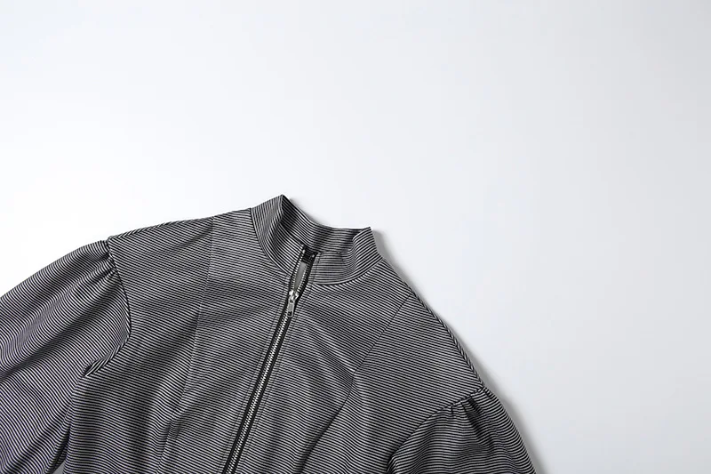 캐주얼 스트라이프 2피스 세트 여성 가을 신상 지퍼 가디건 긴팔 자켓+러칭 미니스커트 스트릿웨어