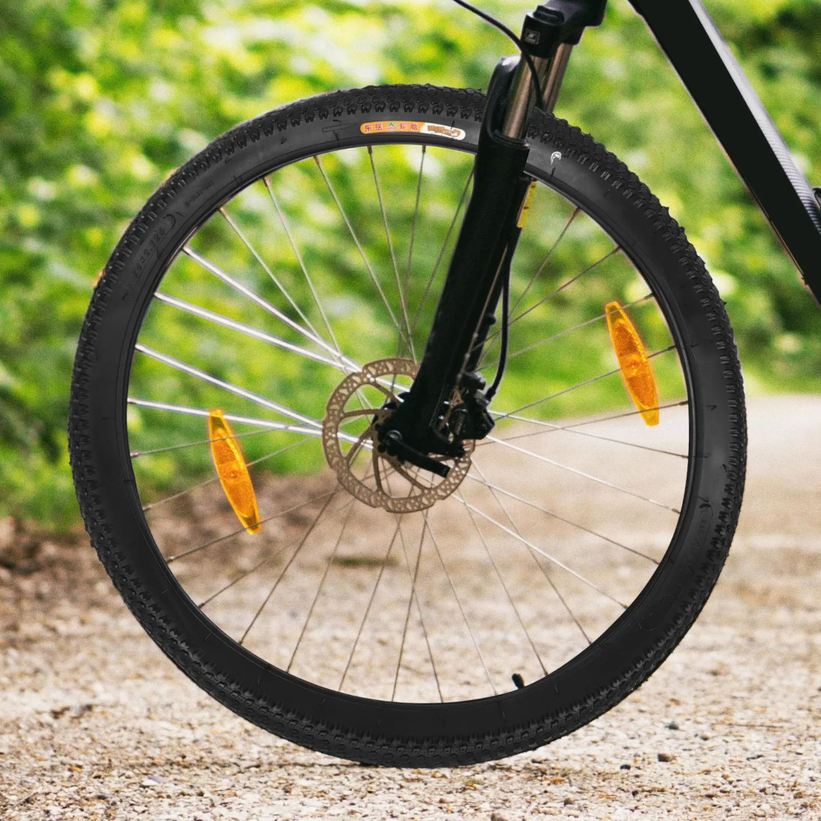 

Mountain Bike 26 Inch Durable Rubber High-Traction Tubeless Airless Bicycle Tires For Off-Road Gravel Riding Puncture