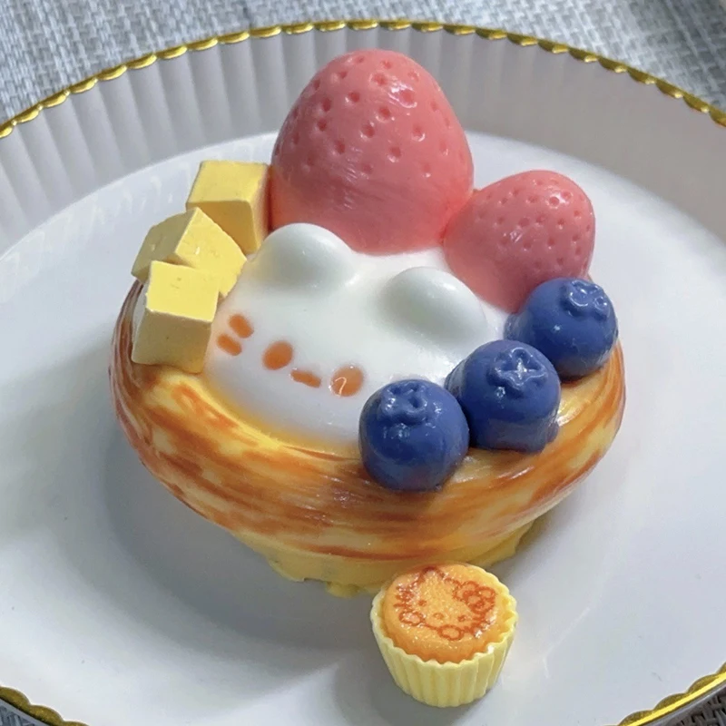 لعبة تارت البيض الملونة الإسفنجية الحسية لتخفيف التوتر مع كريم التفاح والفراولة #3