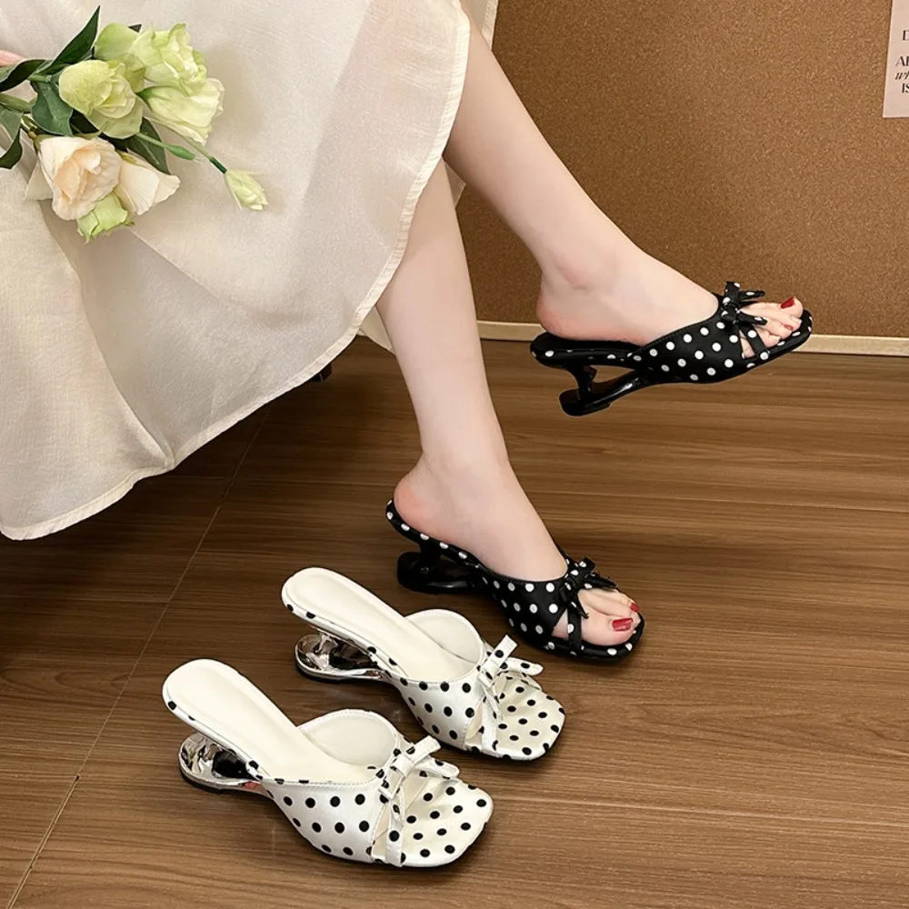 2026 Summer New Women's Fashion Square Toe Flip-Flops Sexy Open Toe Sandals Casual Comfortable Vacation High Heels Selling