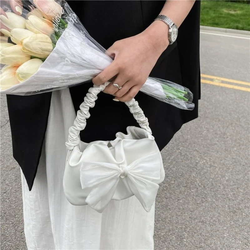 

Fashion Versatile Retro Handbags for Women Girl's Sweet Bow Single Shoulder Bag Chain Crossbody Bag Fold Purses and Handbag