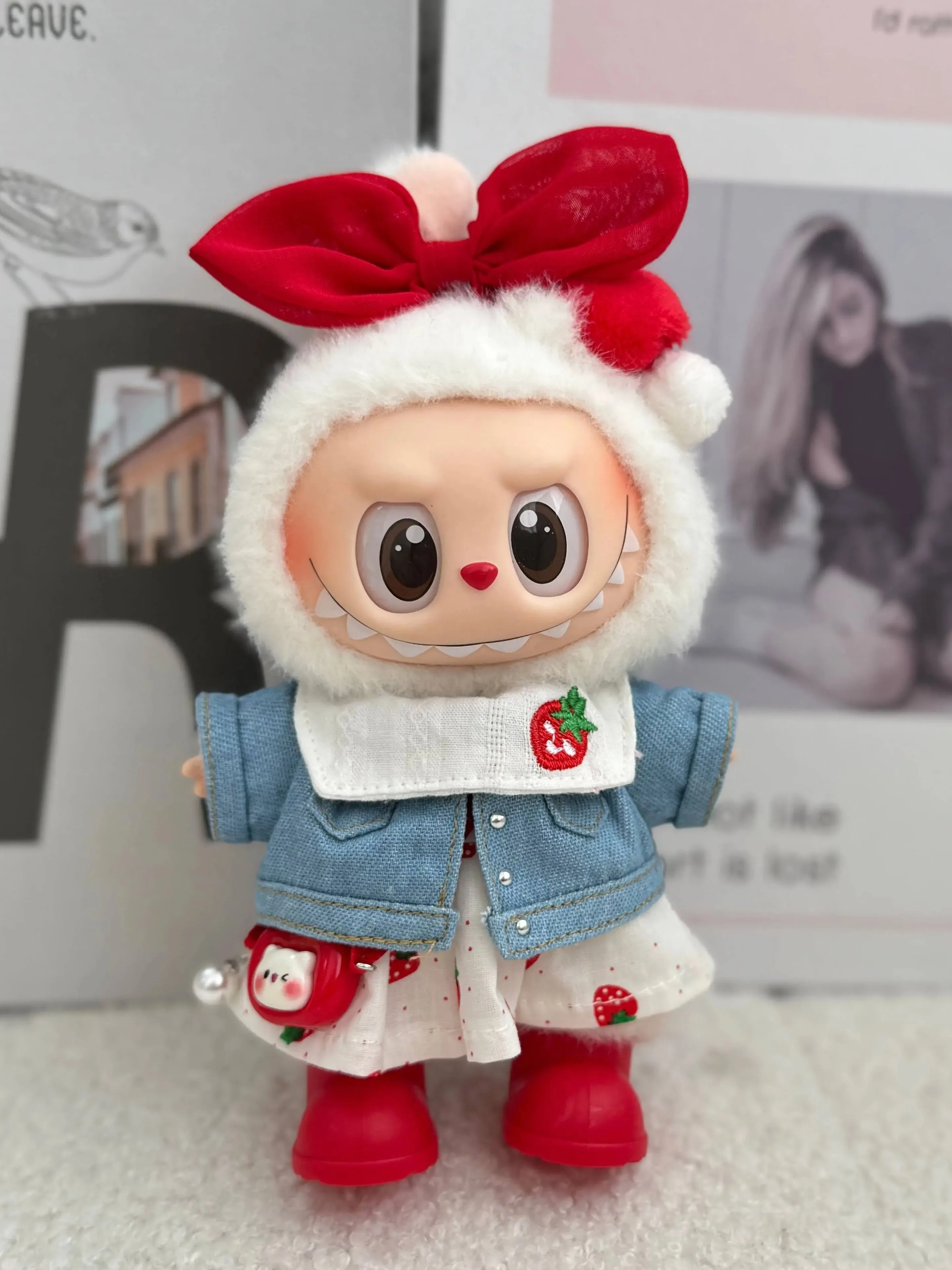 

Милая и креативная модная джинсовая куртка, комплект с юбкой клубники для Labubu, 15 см, сменный комплект одежды Labubu, игрушка в подарок