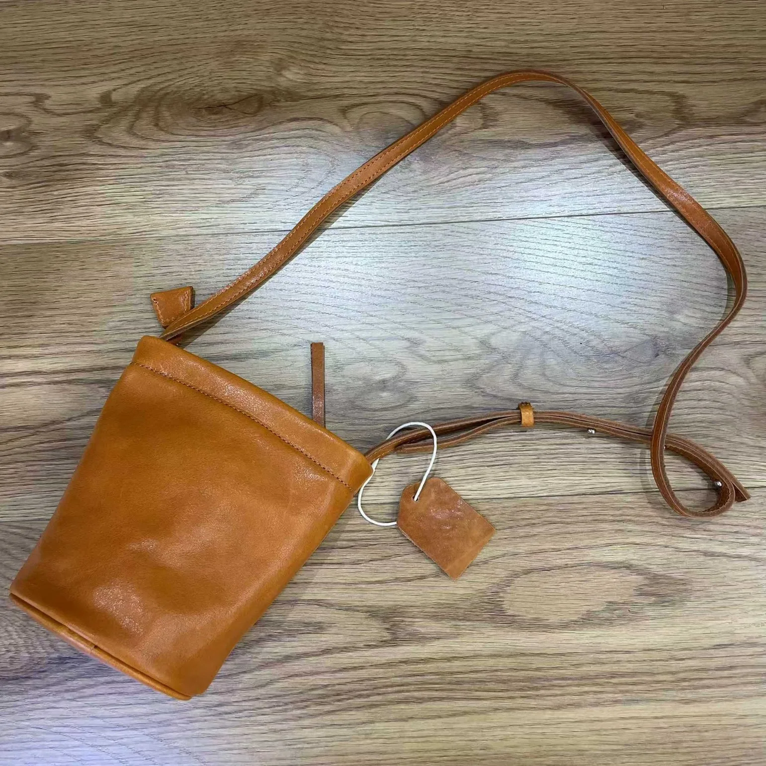 ALA Rising|L2448 Cow Leather Vintage Bucket Bag For Women Crossbag Simple Casual Style Bags