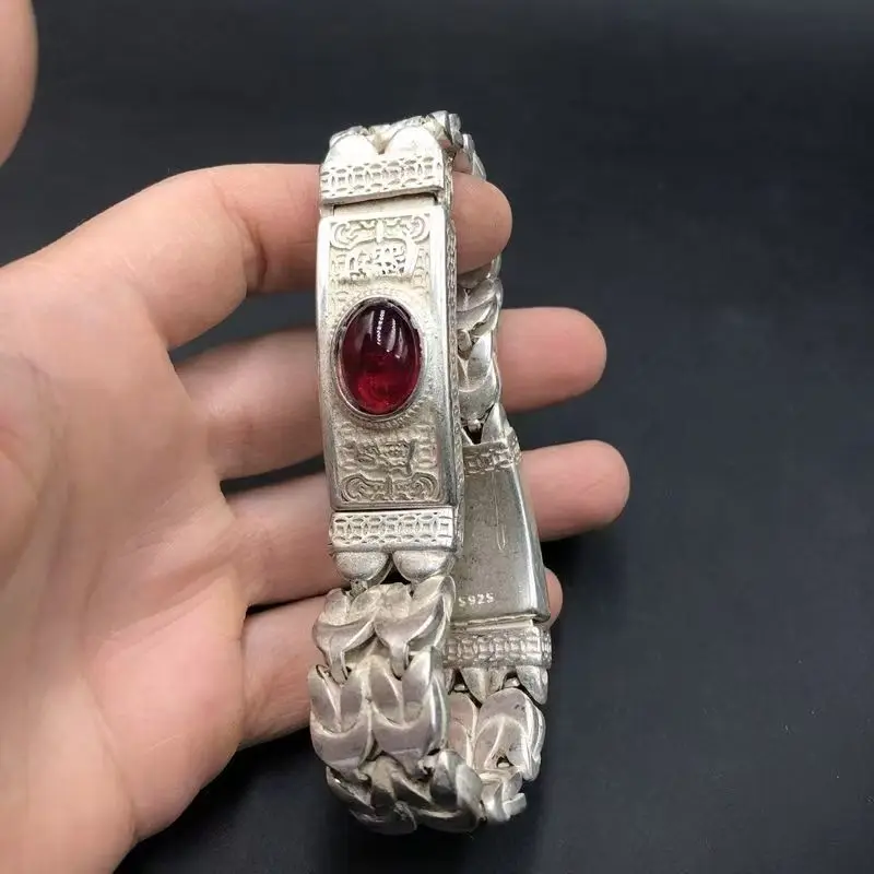 

Tibetan Silver Inlaid Emerald Bracelet for Men and Women Couples Fashion Boutique Personalized Simple Jewelry Gift