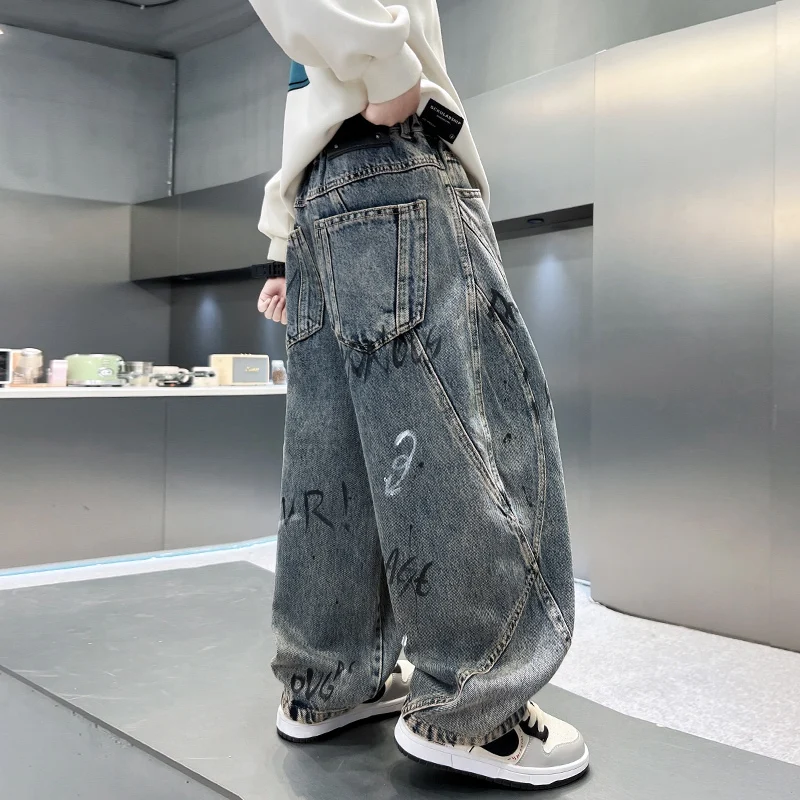ZOETOPKID Kids Winter Warm Distressed Jeans with Letter for Boy Thick Thermal Denim Pants Children Corduroy Lined Baggy Trousers 4 ZOETOPKID Kids Winter Warm Distressed Jeans with Letter for Boy Thick Thermal Denim Pants Children Corduroy Lined Baggy Trousers 4
