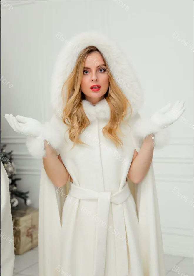 Vintage White Bridal Wraps Warm Furs Winter Bridal Wedding Cape Fashion Custom Made Women Lady Long Cloak Evening Party Jacket