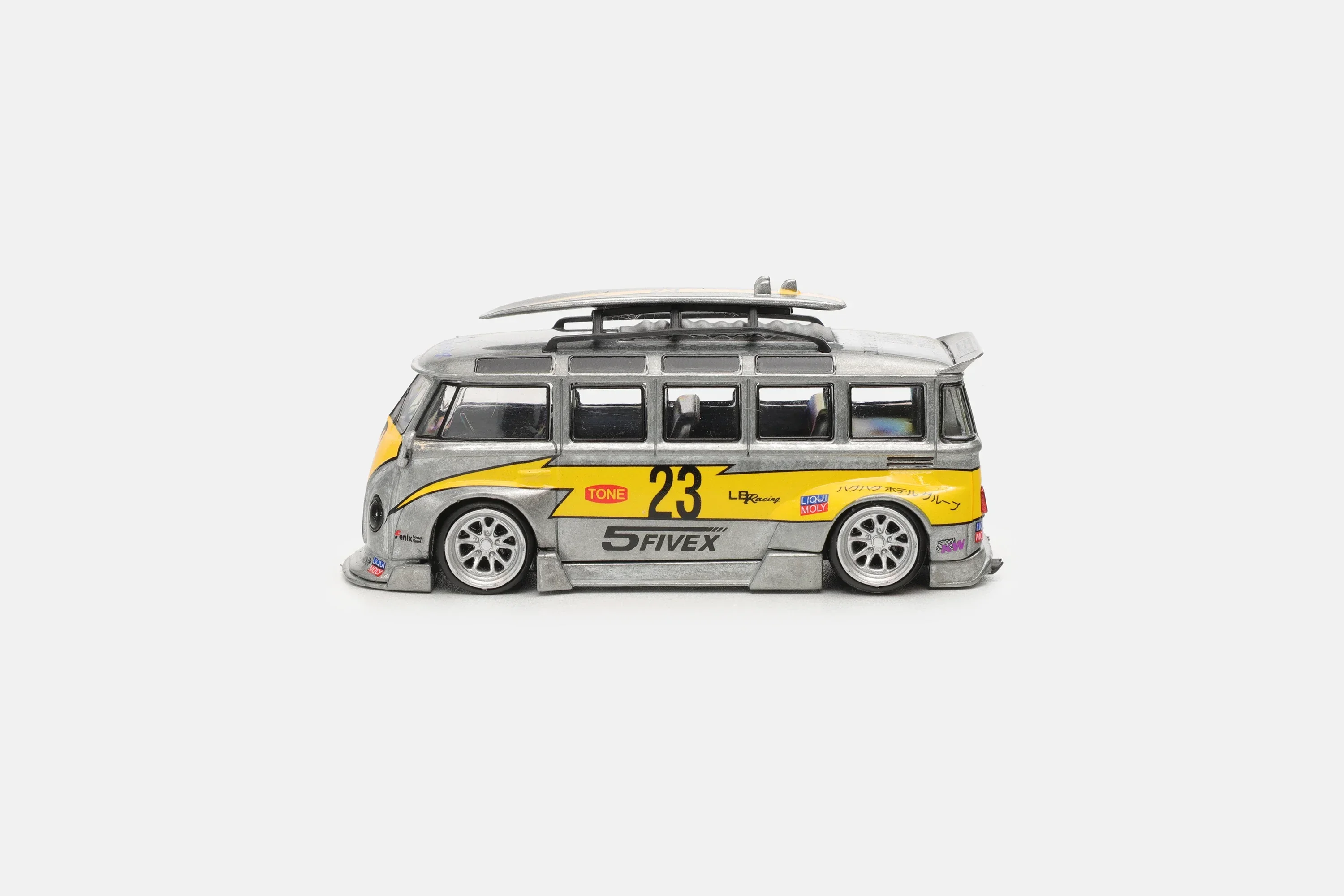 

Модель LMLF 1:64 T1 Kombi, необработанная серебряная вспышка, необработанная модель автомобиля