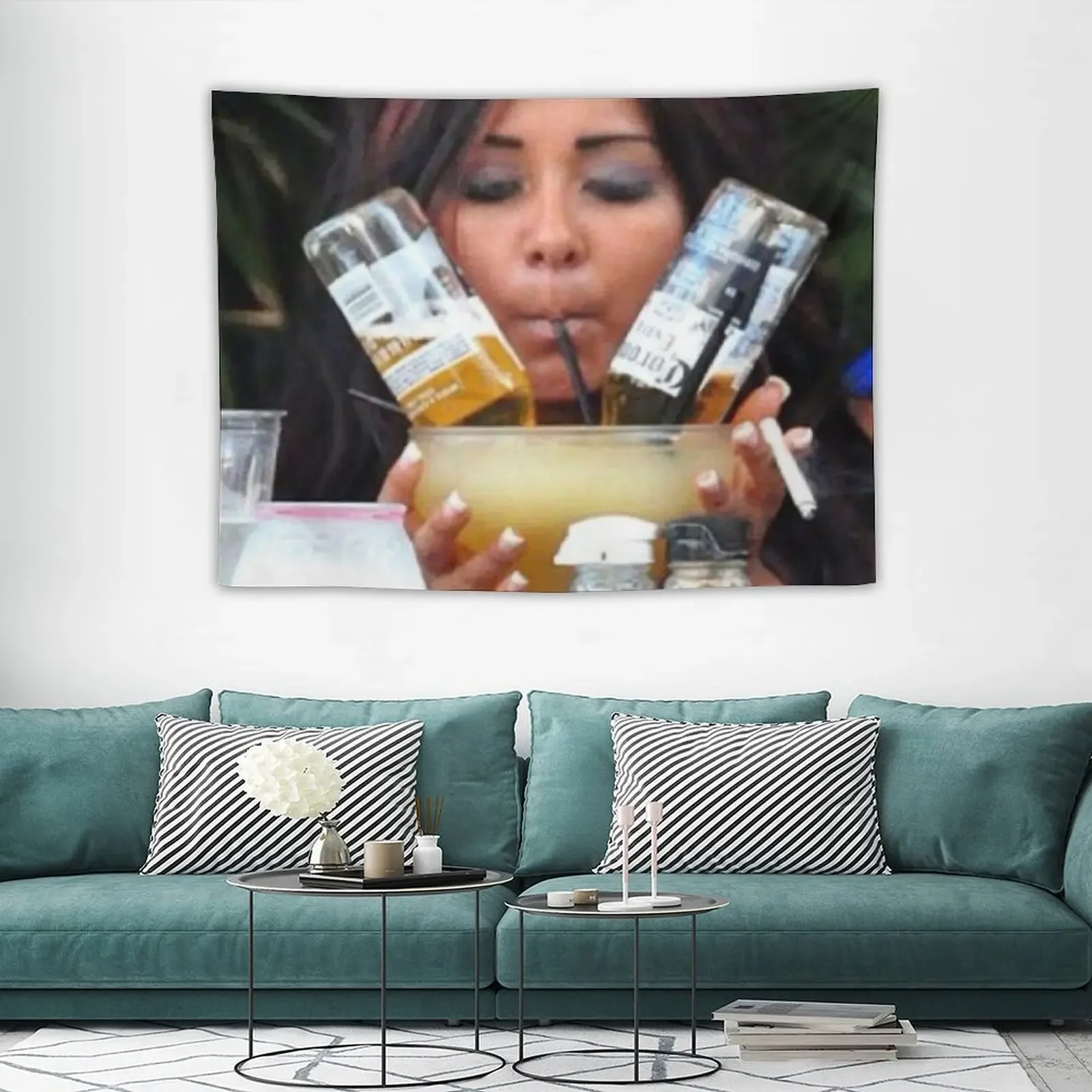 

iconic Snooki Tapestry Home Decor Aesthetic Room Decoration Korean Style Decoration For Rooms Tapestry