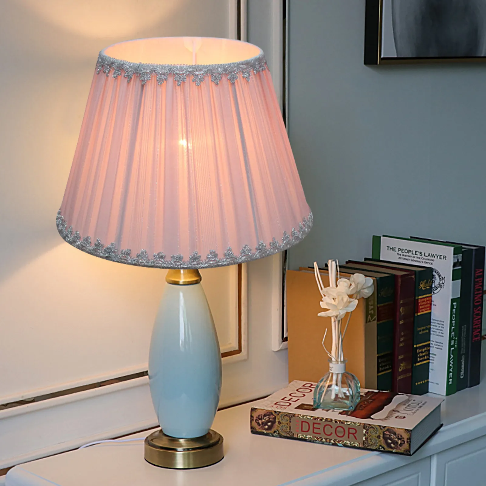 

1Pcs Bouffancy Cloth Lampshade Decorative Lamp Cover for Home Living Room Bedroom Soft Diffuse Lighting Warm Mood
