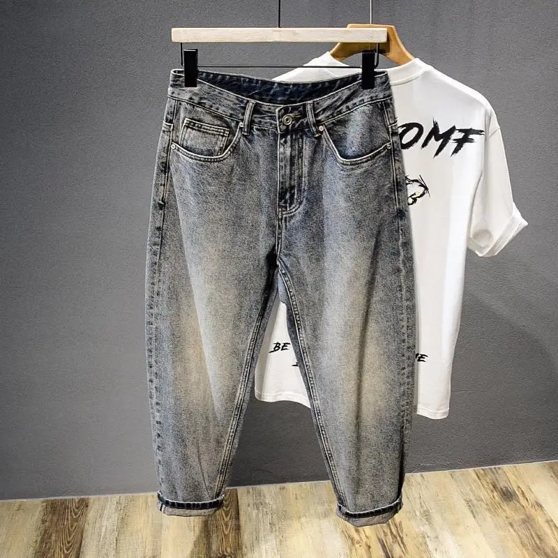 

2025 Spring Men Jeans Streetwear Fashion Tapered Pants Blue Casual Personality Vintage Male Clothing Slim Denim Trousers Brands