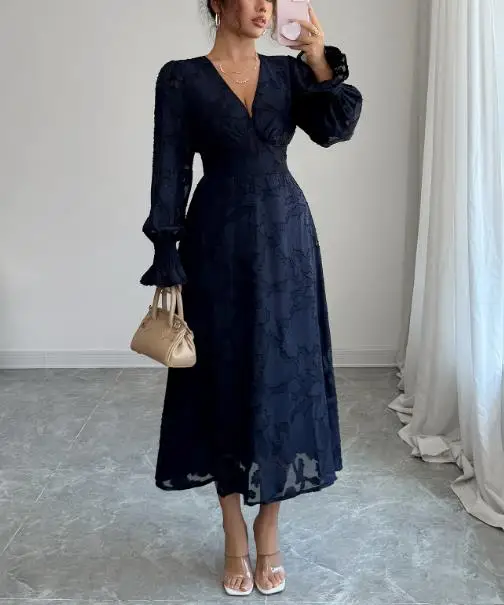 

2025 Autumn and Winter Elegant Temperament Style Deep V Lace Long Sleeved Dress Women's Clothing