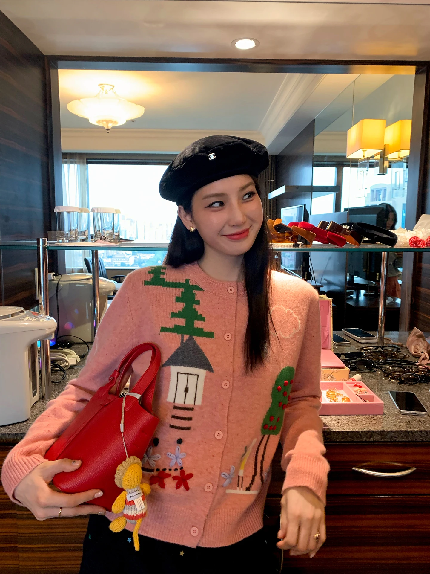 

Женский вязаный кардиган Lazin Sle: теплая шерстяная кофта на осень-зиму, длинный рукав, круглый вырез, на одной пуговице