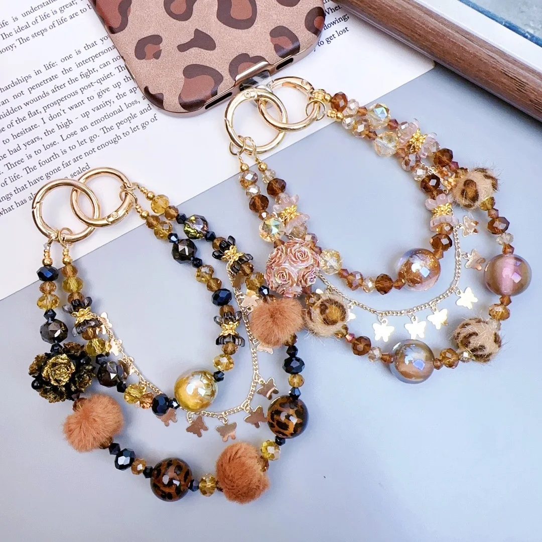 

Luxury Leopard Print Crystal Beaded Phone Lanyards Vintage Fur Ball Charms Handmade Palace Wrist Strap Keychains Jewelry