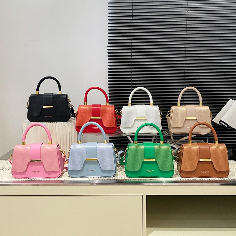 

Famous Designer Premium Messenger Bag Leather Crossbody Handbags For Women Elegant Ladies Classic Style