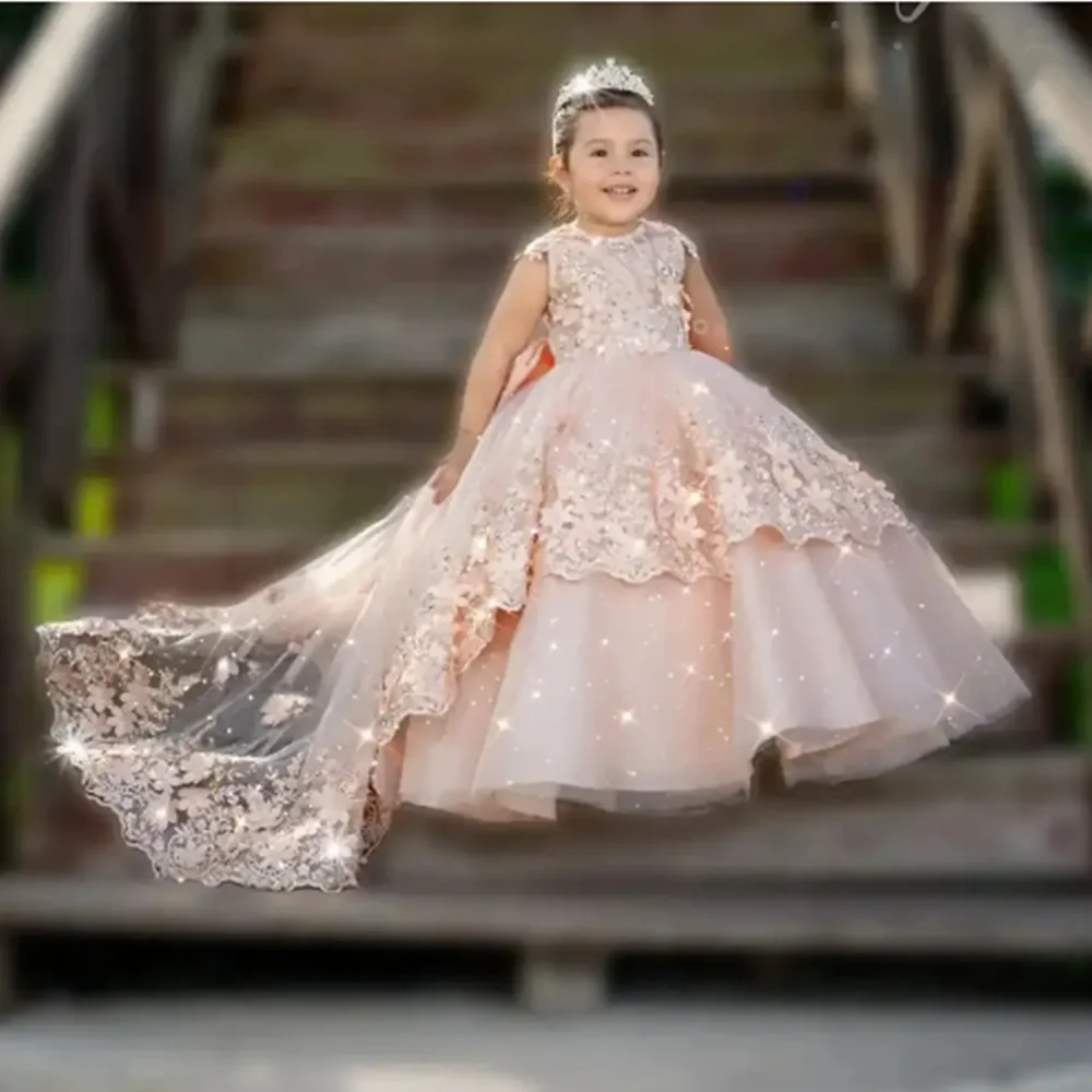 ชุดเดรสดอกไม้หรูหราสำหรับงานแต่งงานแอพพลิเคชันเปิดหลังพร้อมโบว์เด็กวันเกิดปาร์ตี้การศีลมหาสนิทครั้งแรกชุดบอล
