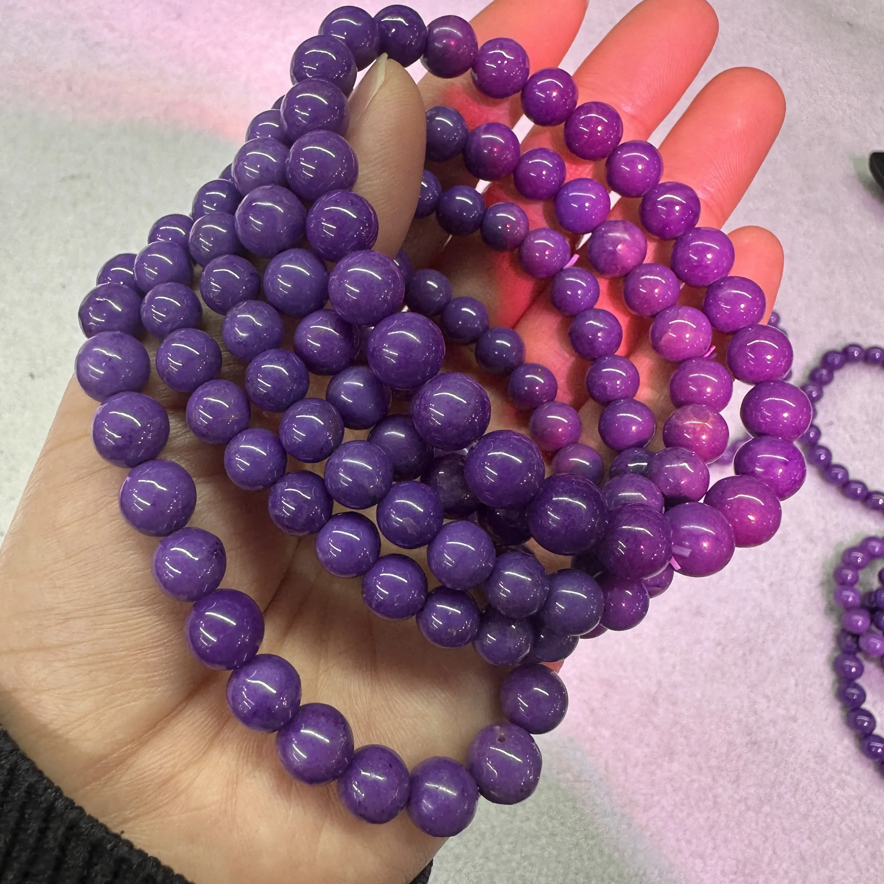 

Натуральный лепидолит, круглые бусины диаметром 7-8 мм, фиолетовый браслет, браслет из натуральных драгоценных камней, женский подарок, ювелирные изделия из энергетического камня оптом!
