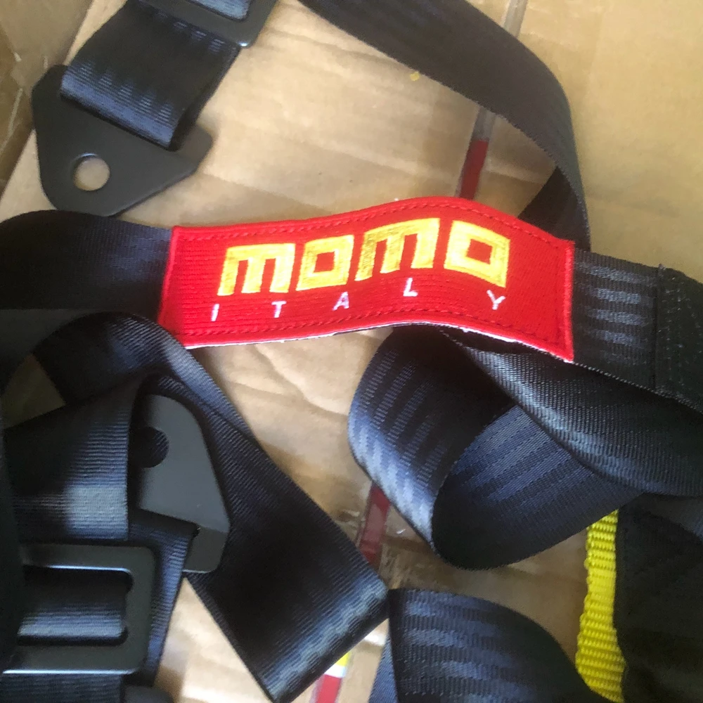 MOMO JDM Universal 2 Inch 4 Point Racing Quick Release Seat Belt Harness 2