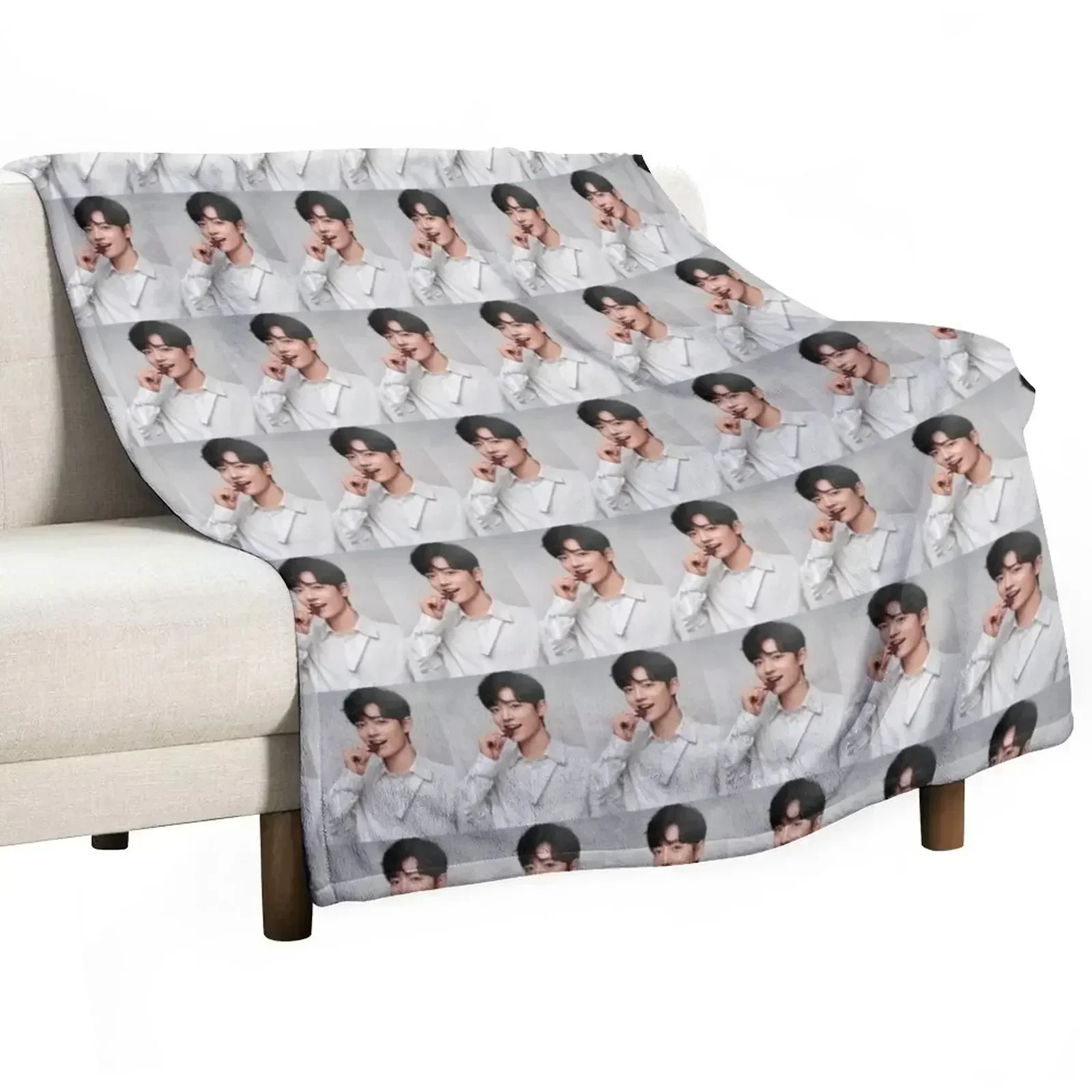 xiao zhan chocolate chip Throw Blanket Plush Blankets For Baby bed plaid Decoratives Decorative Sofas For Baby Blankets
