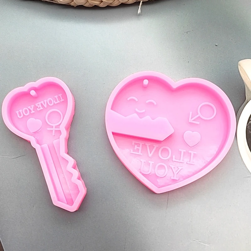 

DIY Keychain Pendant Silicone Mold Crystal Epoxy Resin Casting Mould Heart Locks Key Keychain Jewelry Making Mold Dropship