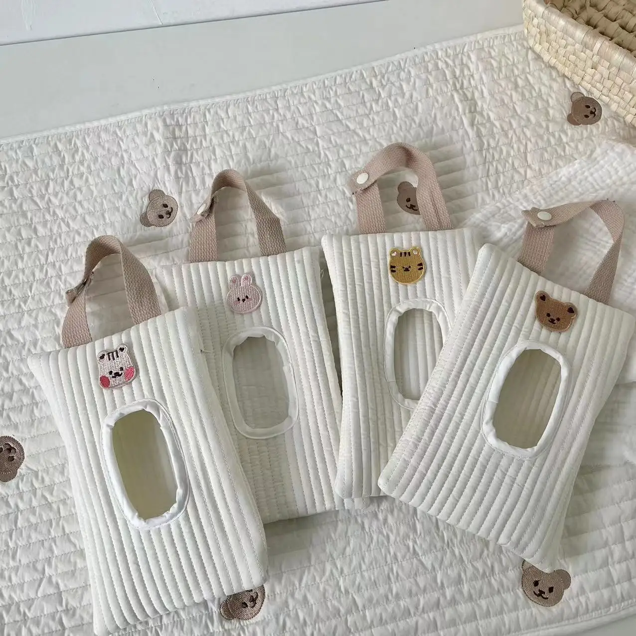 Tragbare Baby Tissue Box Feuchttücher Fall Flip-Cover Auto Kinderwagen Hängen Tasche Papier Halter Lagerung Abnehmbare Serviette Lagerung Box – Detail 2