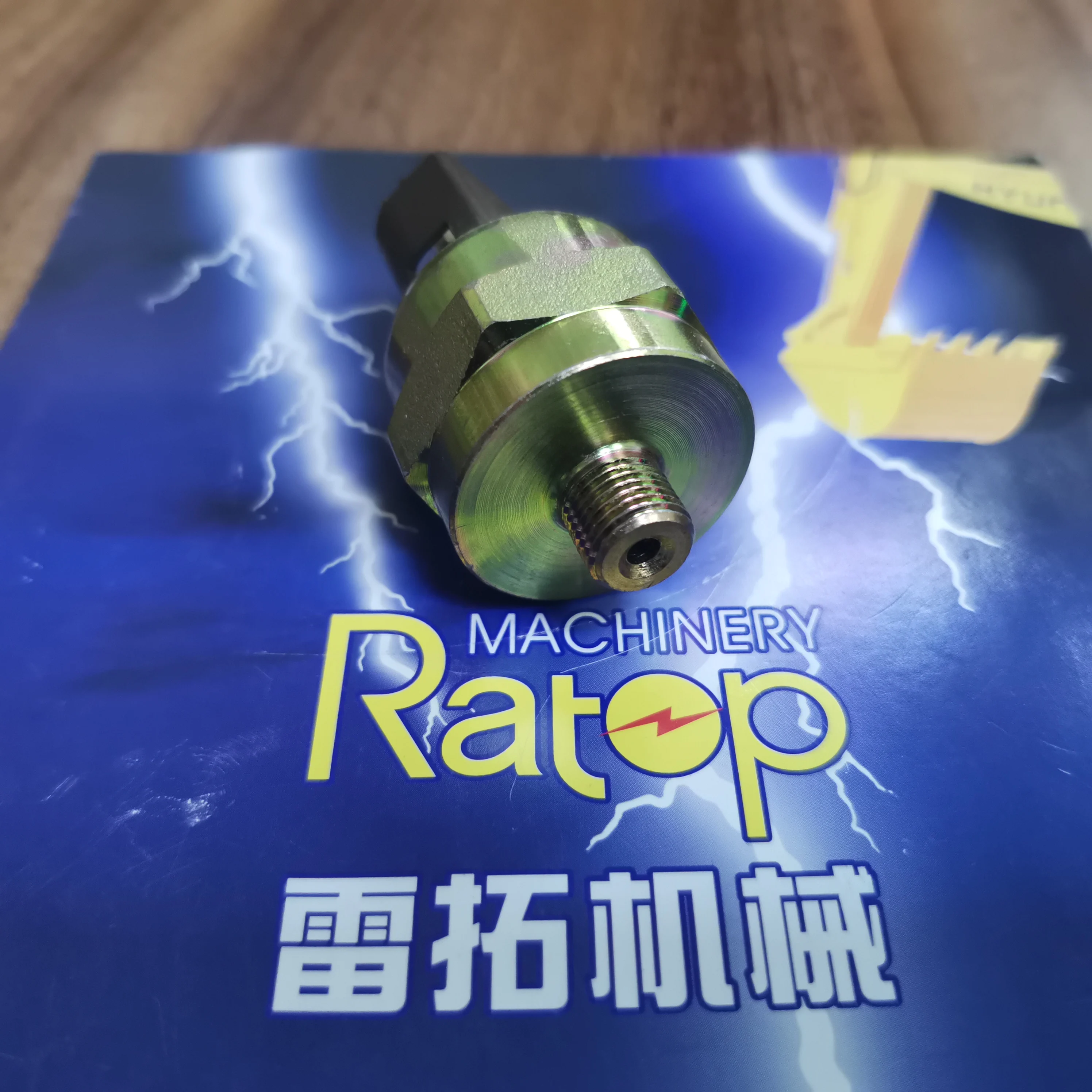 

High quality excavator parts EC240 EC150 L180C pressure sensor 11039249