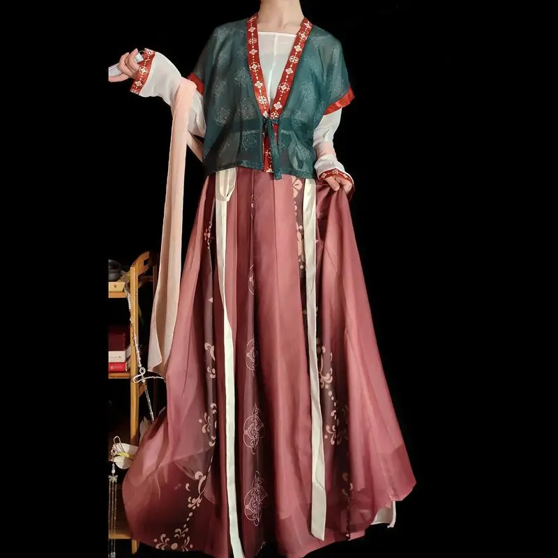 

Chinese Hanfu Tang Dynasty waist length floral skirt with large sleeves, three piece set, summer Hanfu stage performance costume