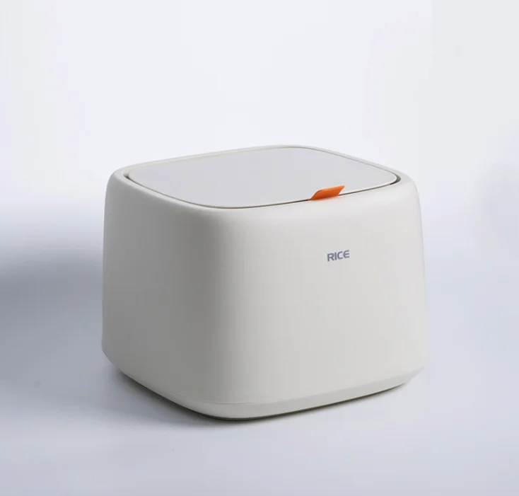 

Airtight Cat Dog Pet Food Storage Container Good Quality BPA-Free Large Household Storage Bin Chargeable Lid Bowls Made Silicone