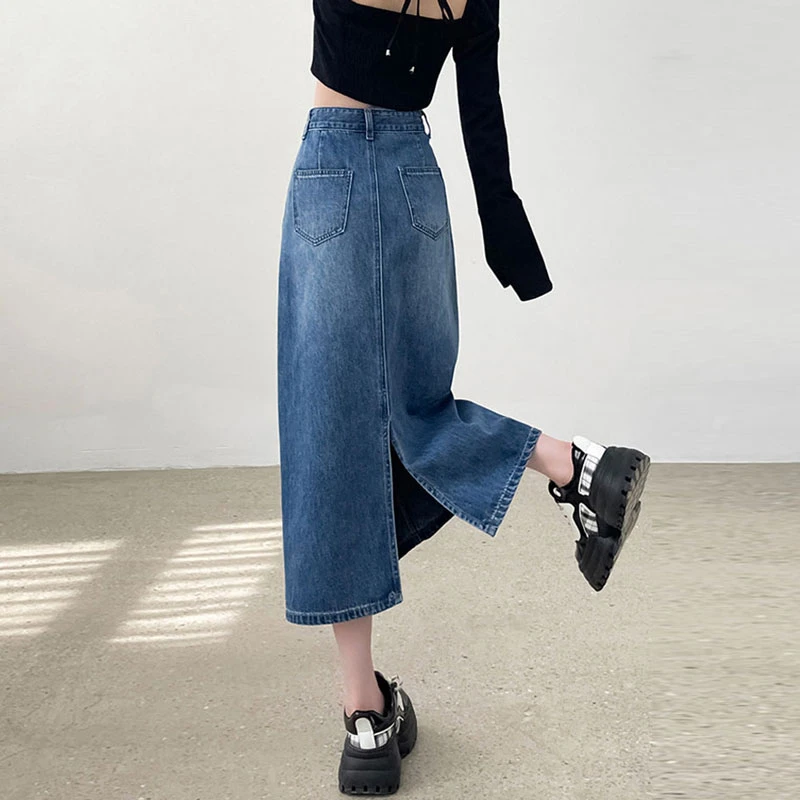 Vintage denim half-body skirt female summer 2024 new high-waisted design sense opening package hip mid-length skirt