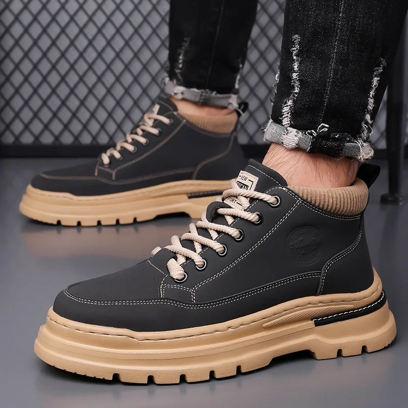 High-quality Men Ankle Boots New Trendy Lace Up Walking Shoes Outdoor Leisure Walk Sneakers Versatile Man Skateboard Footwear