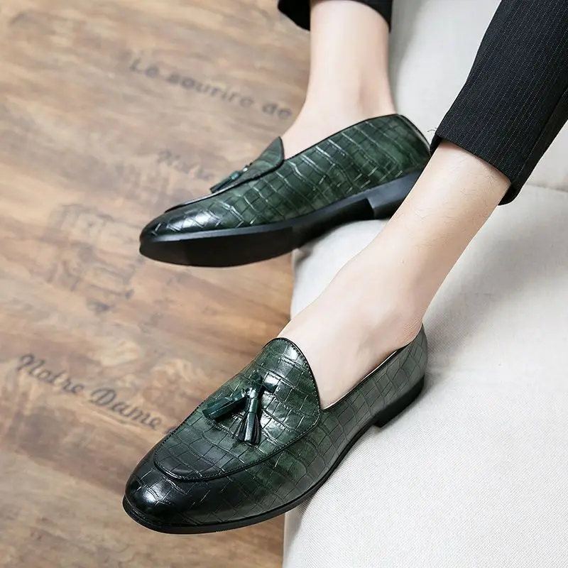 Luxury Mens Tassel Loafer Leather Dress Shoes Crocodile Prints Casual Business Slip-On Wedding Party Dress Shoes for Men B332