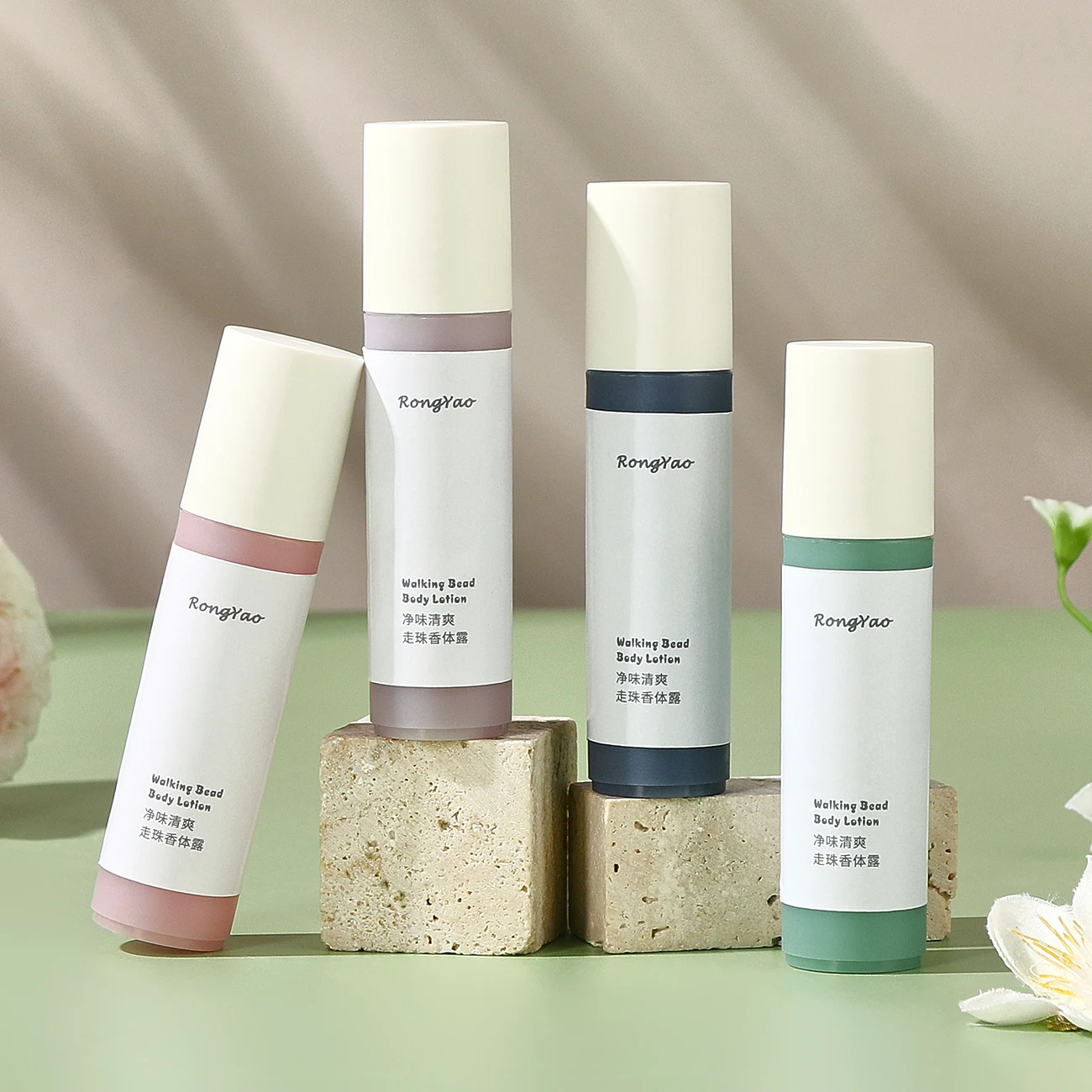 Clear and Refreshing Body Lotion, with a Fresh aroma and a Lingering Scent, Suitable for Dates and Daily Life, Ideal Holiday Gif