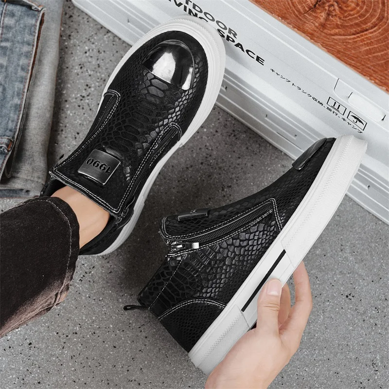 Scarpe da ginnastica alte da uomo con stampa serpente, scarpe casual comode e alla moda