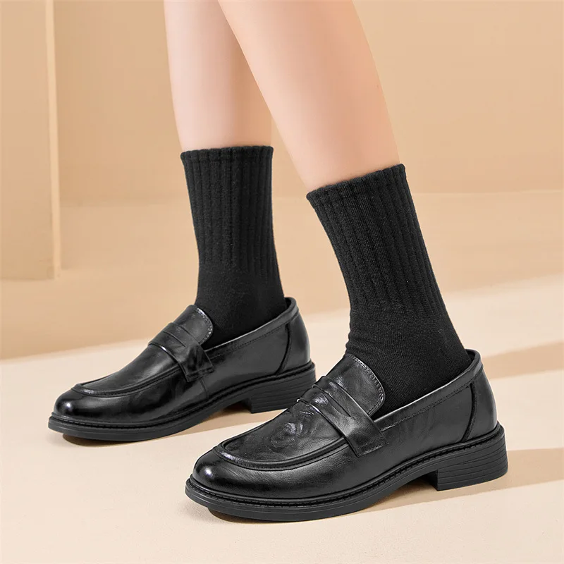 

British Style Genuine Leather Shoes for Women Spring Autumn Fashion Casual Black Loafers Ladies New Designer Pumps Shoes Woman