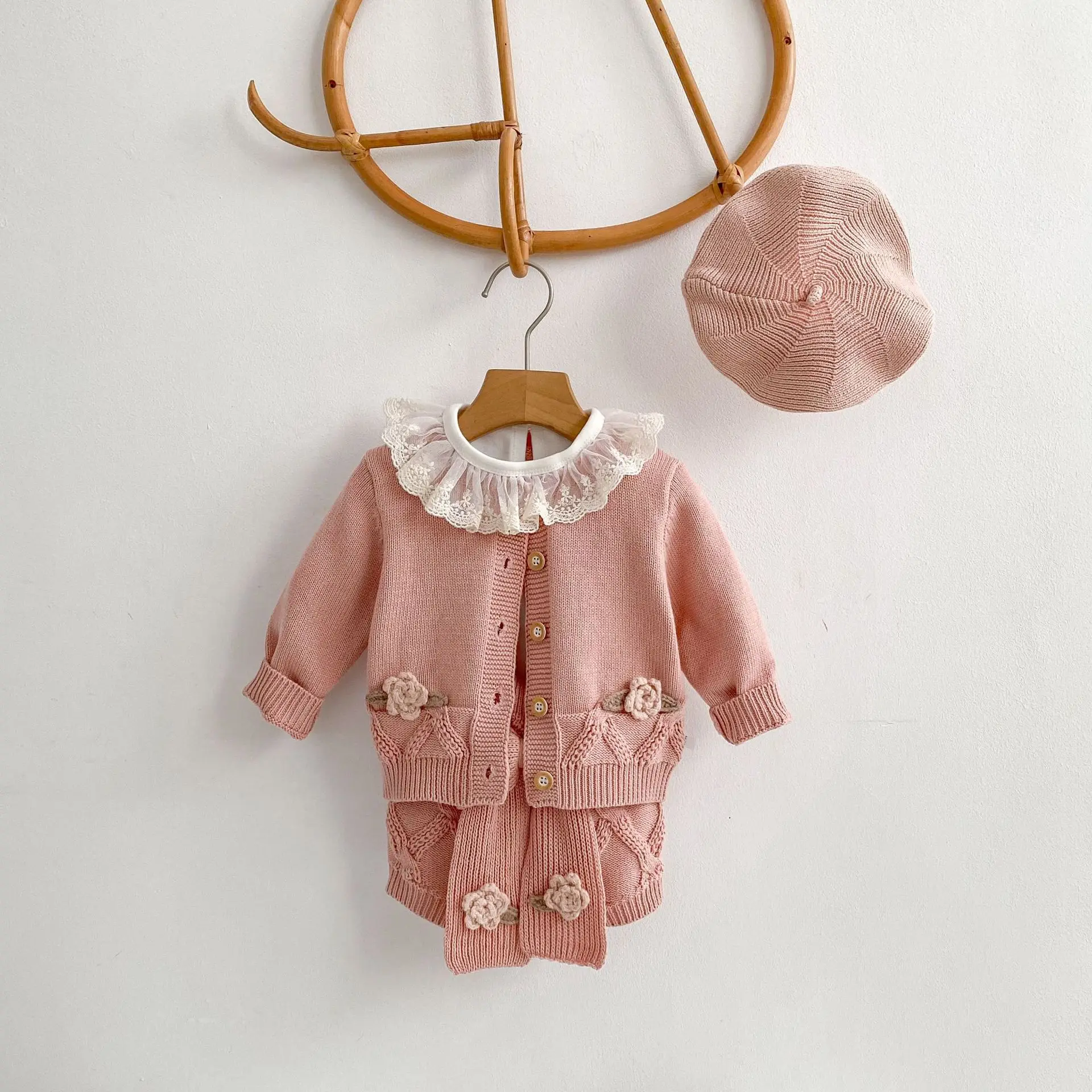 

2026 Spring New Baby Long Sleeve Knitted Set Infant Girl Cute Flower Strap Bodysuit + Sweater Coat 2pcs Suit Toddler Outfits