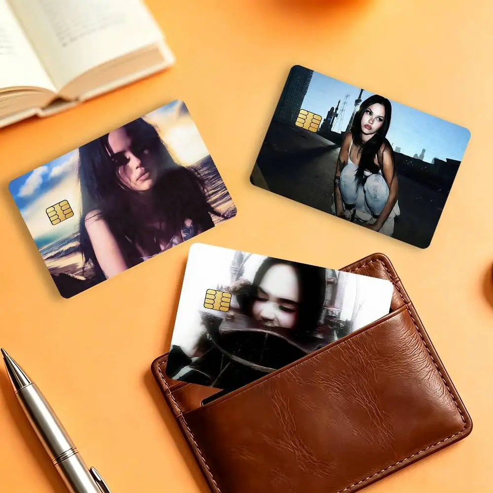 Singer M-Maggie L-Lindemann Let Me Burn Matte Card Stickers For Credit Cards Debit Cards And Transit Cards 4Pcs