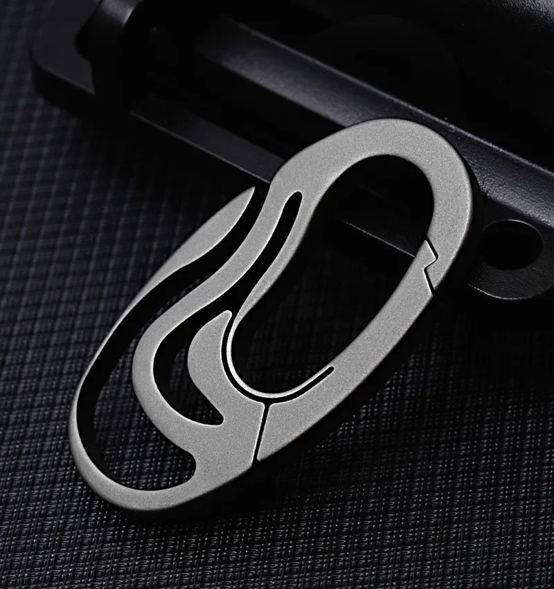 FEGVE Titanium Creative Waist Hanging Keychain Outdoor Portable Carabiner EDC Tool