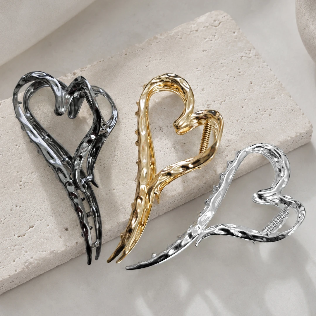 Heart Hair Claw Clip for Women Girls Alloy Metal Hair Crab Clamp Non Slip Bun Holder Elegant Hair Accessories Party Daily Styles
