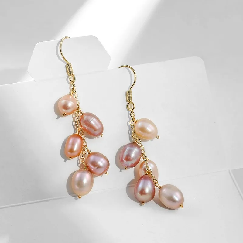 New trendy and personalized grape skewers Freshwater pearl earrings Niche design Colorful pearl eardrop French retro earrings