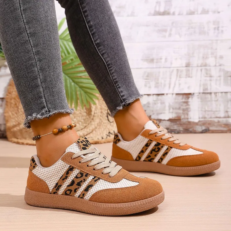 

Women Spring New Style Patchwork Designer Retro Vulcanized Shoes Slip-on Flat Shoes for Everyday Wear Office Shopping Flat Shoes