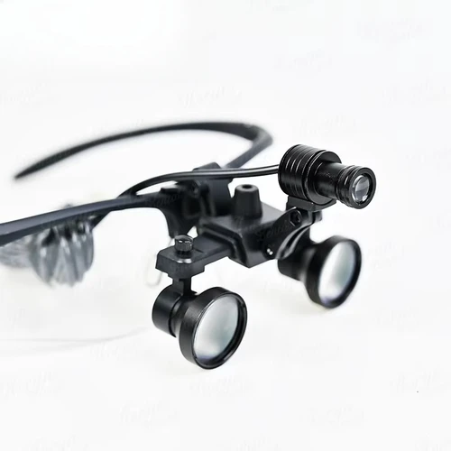 معدات المختبرات الطبية