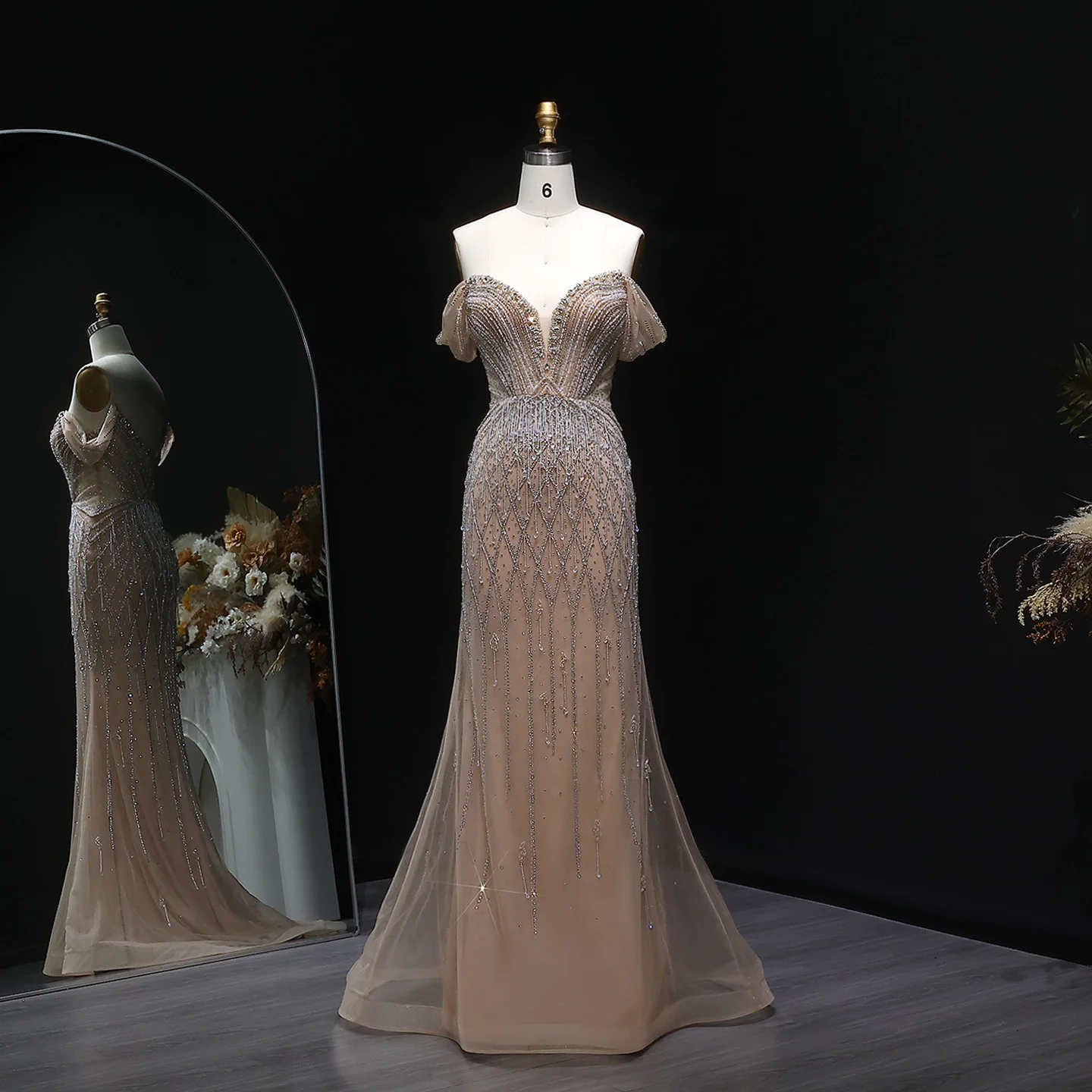 Sharon Said Atemberaubendes schulterfreies, rosafarbenes, mit Perlen besetztes Meerjungfrauen-Abendkleid mit Herzausschnitt, luxuriöses Dubai-Hochzeits- und Abschlussballkleid SS003, maßgeschneidert – Detail 5