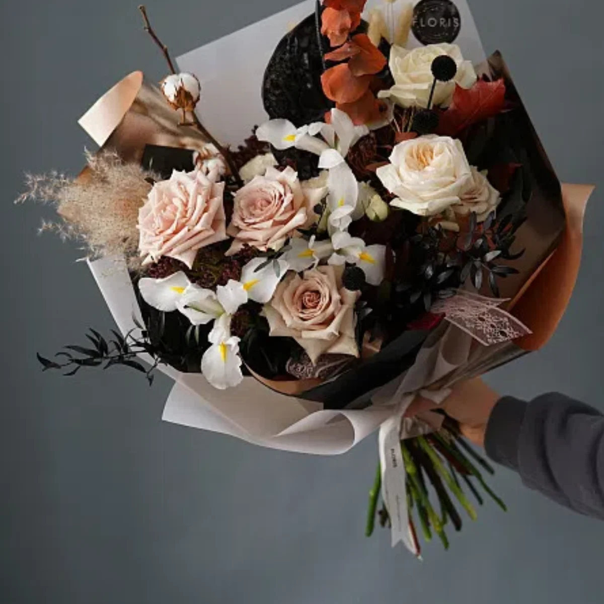 

The Most Popular 22D MAX HIFU Beauty Equipment Machine for Facial Tightening Slimming And Fat Reduction Latest Model