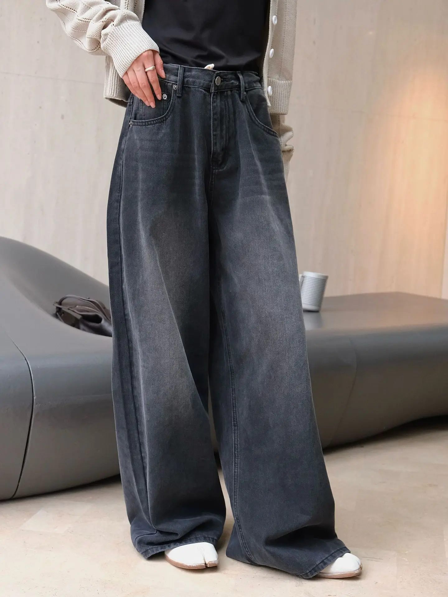 Autumn and winter women\'s casual solid color high waisted loose denim wide leg pants