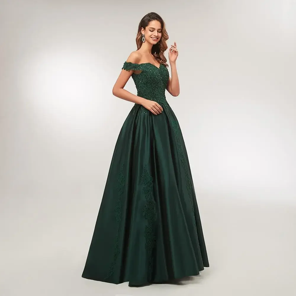 ชุดราตรีทรงเอไลน์หรูหราแบบเปิดไหล่ประดับลูกปัด ชุดงานเลี้ยงปักลายยาวสีเขียวเข้ม