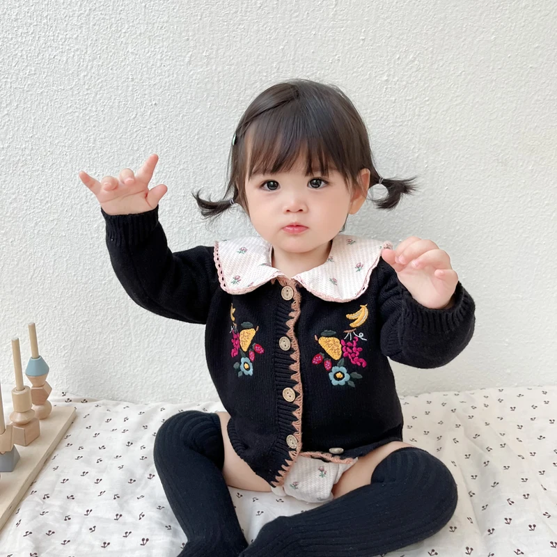 spring and autumn  new baby cardigan Baby Flower embroidered coats cotton yarn knitted coat