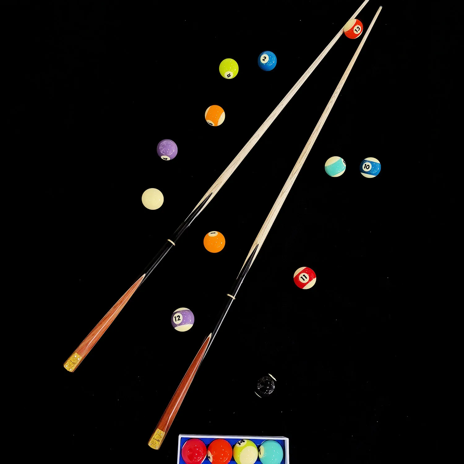 

Popular Billiard Accessory Kit Set 3/4 Snooker Cue 9mm tip size+ Cue case/Glove/Extension