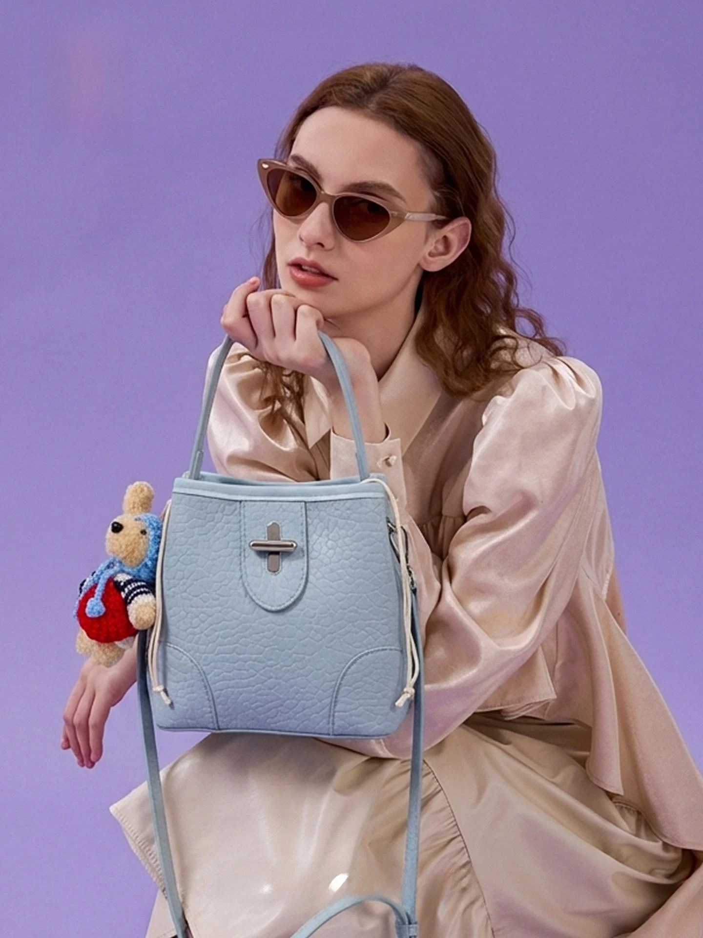 MuziKai Stylish Minimalist Women's Handbag 2026 New Spring Summer Commuter Versatile Dopamine Crossbody Bag Soft Handle